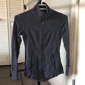 LULULEMON SWEATER